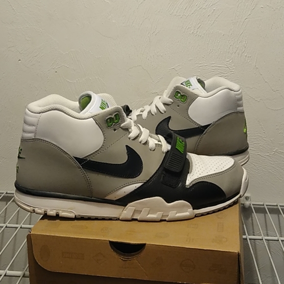 nike air trainer 1 mid premium